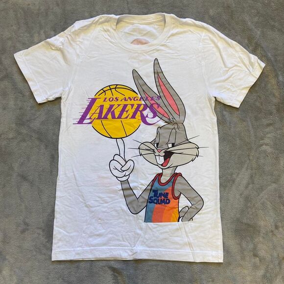 Los Angeles Lakers Looney Tunes Basketball Graphic Tee - Picture 1 of 5